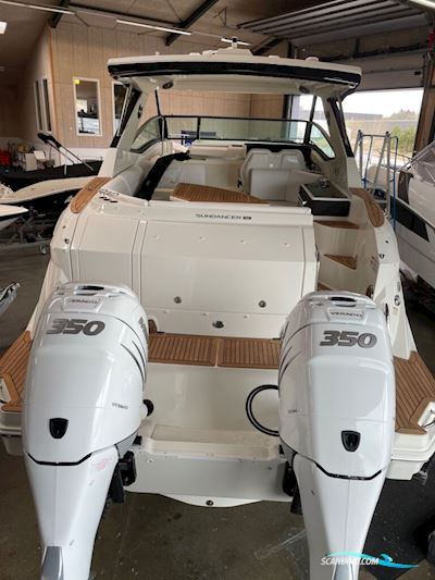 Sea Ray 320 Sundancer OB Motorboot 2024, mit Mercury motor, Dänemark