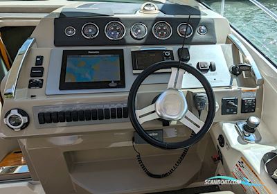 Sea Ray 355 HT Motorboot 2016, mit Mercruiser 4.5 Mpi Axius motor, Finland