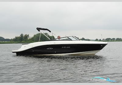 Sea Ray SPX 230 Motorboot 2020, Niederlande