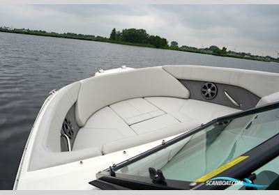 Sea Ray SPX 230 Motorboot 2020, Niederlande