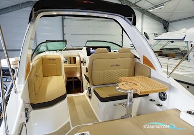 Sea Ray Sundancer 265 - Demo Motorboot 2022, mit Mercury® Diesel Tdi 3.0L 270 SD Bravo Iii X Med Dts motor, Sweden