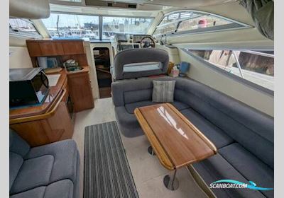 Sealine International F34 Motorboot 2004, mit Volvo TAMD 41B motor, England