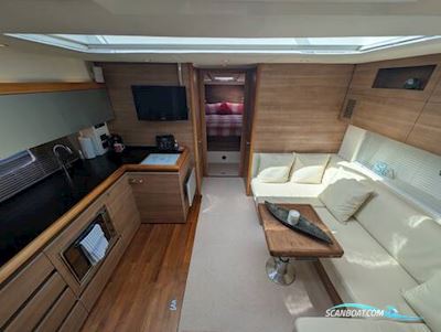 Sealine International SC47 Motorboot 2011, mit Cummins motor, England