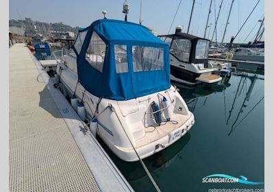 Sealine International Senator 230 Motorboot 1996, mit Volvo Penta motor, England