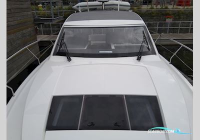 Sealine S330 Motorboot 2017, mit Volvo Penta motor, Frankreich