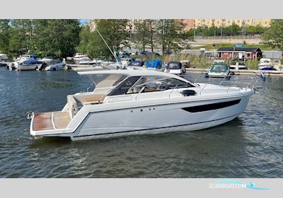 Sealine S330 Motorboot 2016, mit Volvo Penta motor, Sweden