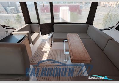 Sealine SC 35 Motorboot 2011, mit Volvo Penta D4 300 motor, Italien