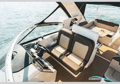 Searay Fortune 370 Motorboot 2014, Dänemark