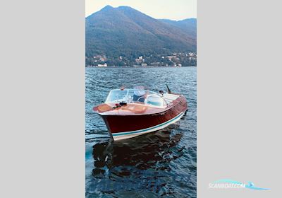 Sebino in legno Motorboot 1961, mit Chris Craft 283 motor, Italien