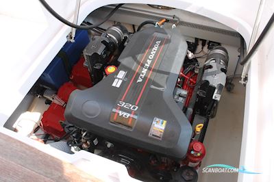 Sessa 27 KEY LARGO - VOLVO PENTA V8 Motorboot 2013, mit VOLVO PENTA 5,7 GXI V8 DP motor, Österreich
