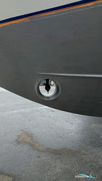 Sessa Oyster 38 Motorboot 2000, mit Volvo Penta Kad44 motor, Deutschland