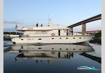 Shalimara 82 Motorboot 1972, mit 900 HP Mtu-Diesel motor, Dänemark