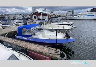 Silver Hawk DC Motorboot 2004, mit Mercury motor, Sweden