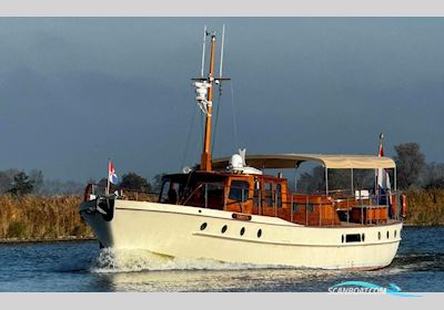 Silver Rondspantkotter 19.44 VS Motorboot 1956, mit Volvo Penta motor, Niederlande