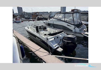 Silver SHARK CC/DC/KABIN Motorboot 2006, mit Mercury motor, Sweden