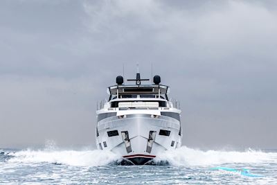 Sirena 88 Motorboot 2025, mit 2 x Man V12
 motor, Dänemark