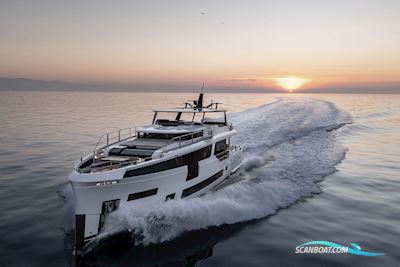 Sirena 88 Motorboot 2025, mit 2 x Man V12
 motor, Dänemark