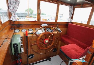 Sleepboot Motorboot 1946, mit Stork Ricardo 153 motor, Niederlande