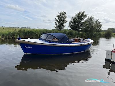 Sloep Van Seinen ( 200 Uur) Sloep Van Seinen ( 200 Uur) Marine 800 Motorboot 2004, mit Mitsubishi motor, Niederlande
