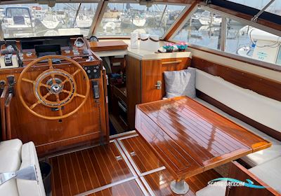 Storebro Royal  Cruiser 31 med bådplads i Gilleleje  Motorboot 1978, mit TAMD40A motor, Dänemark