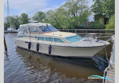 Storebro Storebro Royal Cruiser 31 Baltic Motorboot 1983, mit 2 st Volvo Tamd 60B motor, Sweden