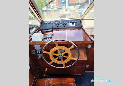 Storebro Storebro Royal Cruiser 31 Baltic Motorboot 1983, mit 2 st Volvo Tamd 60B motor, Sweden