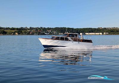 Storø 34- Nedsat Pris Ved Hurtig Handel. Motorboot 1970, Dänemark