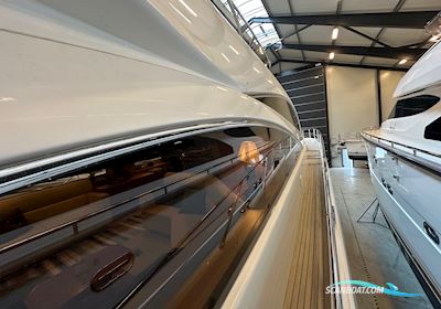 Sunseeker Manhattan 70 Motorboot 2008, mit Man V10-1360 motor, Dänemark