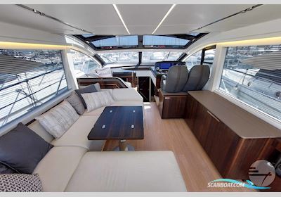 Sunseeker Predator 55 Evo Motorboot 2021, mit Volvo Penta D11 725 motor, Spanien