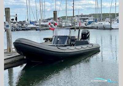 Tornado 7.8m High Performance Rib Motorboot 2017, mit Engine type Hk 350,benzin
 motor, Dänemark