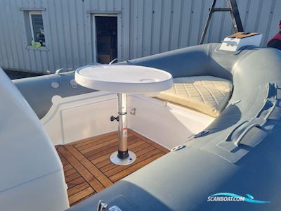 Unclassified Escape 480 Motorboot 2022, mit Mercury motor, England