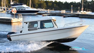 Uttern 5000 AC Motorboot 1993, mit Mercury motor, Sweden