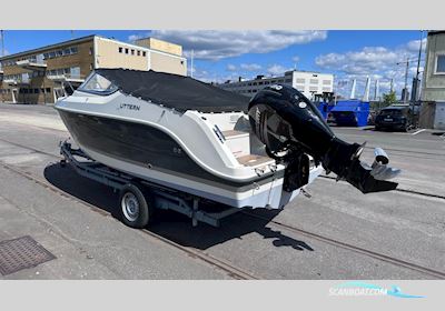 Uttern D57 Motorboot 2016, mit Mercury motor, Sweden