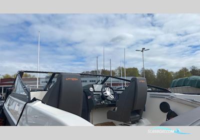 Uttern D59 Motorboot 2022, mit Mercury motor, Sweden