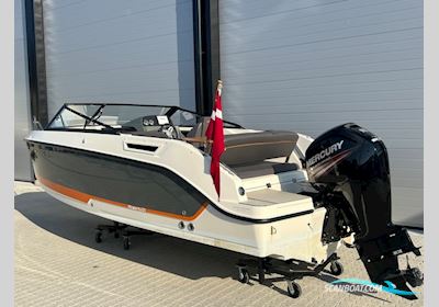 Uttern D65 Motorboot 2019, mit Mercury motor, Dänemark