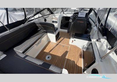 Uttern D65 Motorboot 2020, mit Mercury motor, Sweden