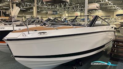 Uttern D65 Motorboot 2023, mit Mercury motor, Sweden