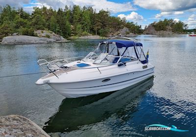Uttern D66 Exclusive Motorboot 2008, mit Mercruiser inombordare 5,0 Mpi bensin (260 hk) motor, Sweden