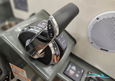 Uttern D77 Motorboot 2020, mit Mercury  motor, Sweden