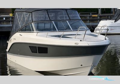 Uttern D77 Motorboot 2017, mit Mercury motor, Sweden