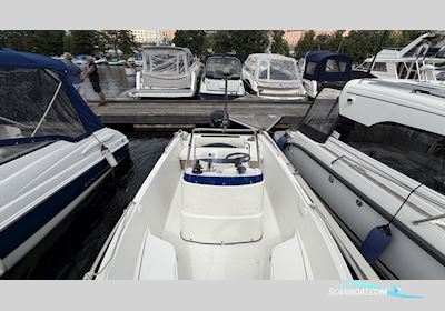 Uttern S52 Motorboot 2002, mit Mercury motor, Sweden
