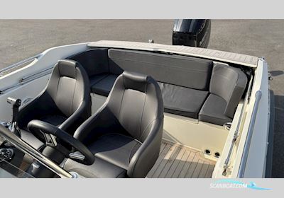 Uttern S62 Motorboot 2015, mit Mercury motor, Sweden