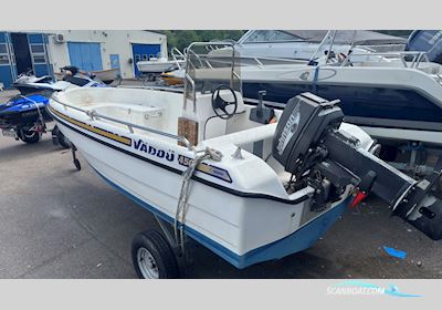 Väddö 450 Motorboot 2000, mit Johnson motor, Sweden