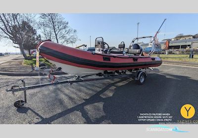 Valiant DR-520 Sports RIB Motorboot 2002, mit Suzuki motor, England