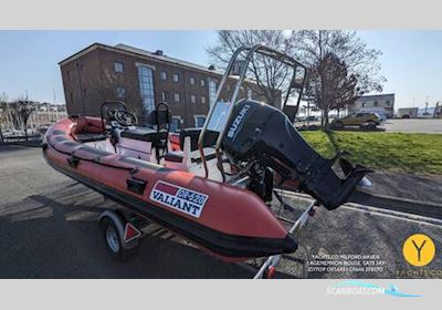 Valiant DR-520 Sports Rib Motorboot 2002, mit Suzuki motor, England