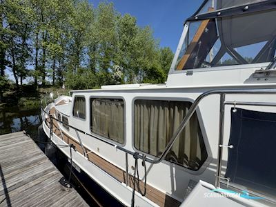 Van Den Bos Kruiser 1100 AK Cabrio Sport Motorboot 1997, mit Ford 592 Ebro motor, Niederlande