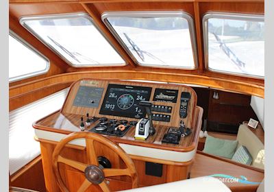 Van Den Hoven 1600 Stuurhuis Motorboot 2005, Niederlande