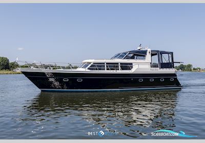 Van Der Heijden 1500 Motorboot 1999, mit Volvo Penta is een bekend merk van betrouwbare en krachtige scheepsmotoren, populair in de watersport en beroepsvaart vanwege hun duurzaamheid en goe motor, Niederlande