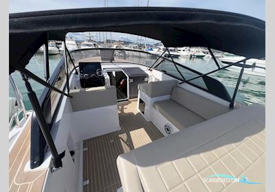 Vandutch 32 Motorboot 2022, mit Volvo Penta motor, Frankreich