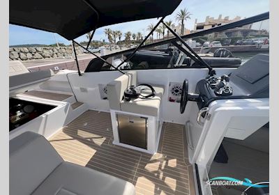 Vandutch 32 Motorboot 2022, mit Volvo Penta motor, Frankreich